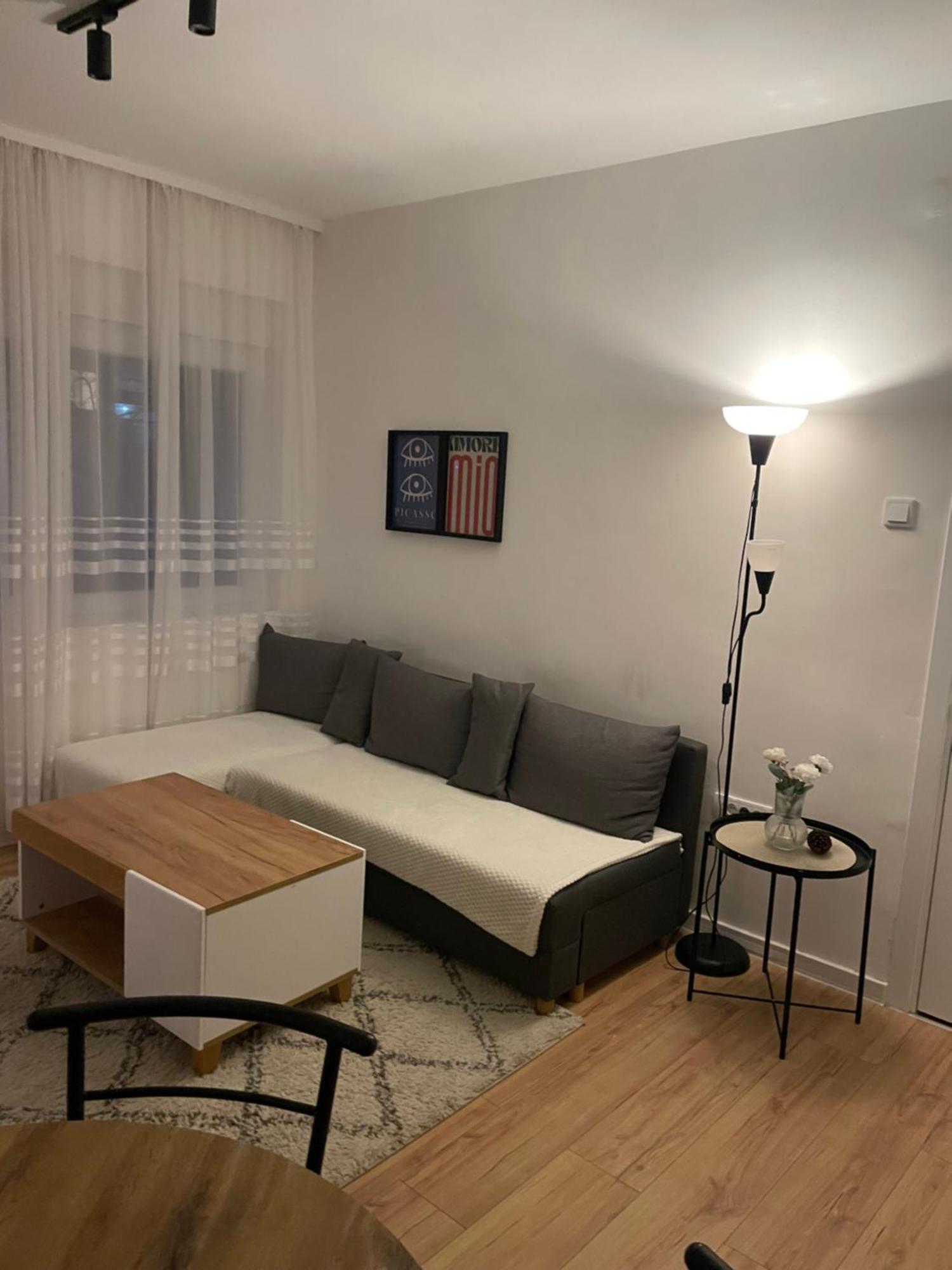 Urban Oasis Apartment Sajmiste Exterior foto